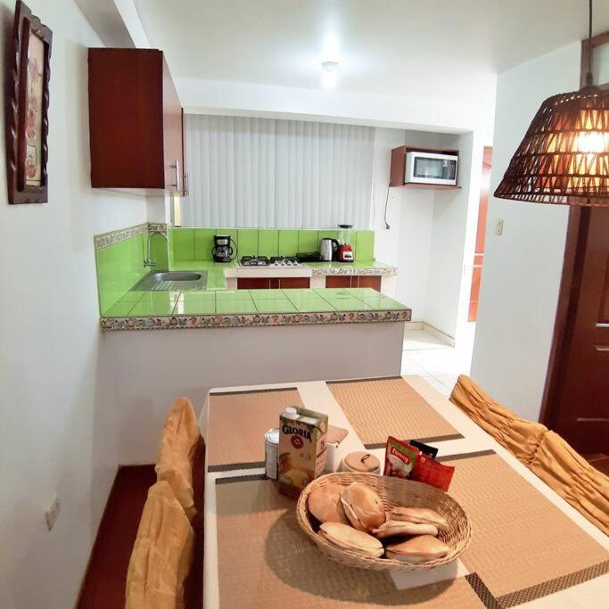 Apartamento Departamento 6 Personas A 3 Minutos Del Aeropuerto *
